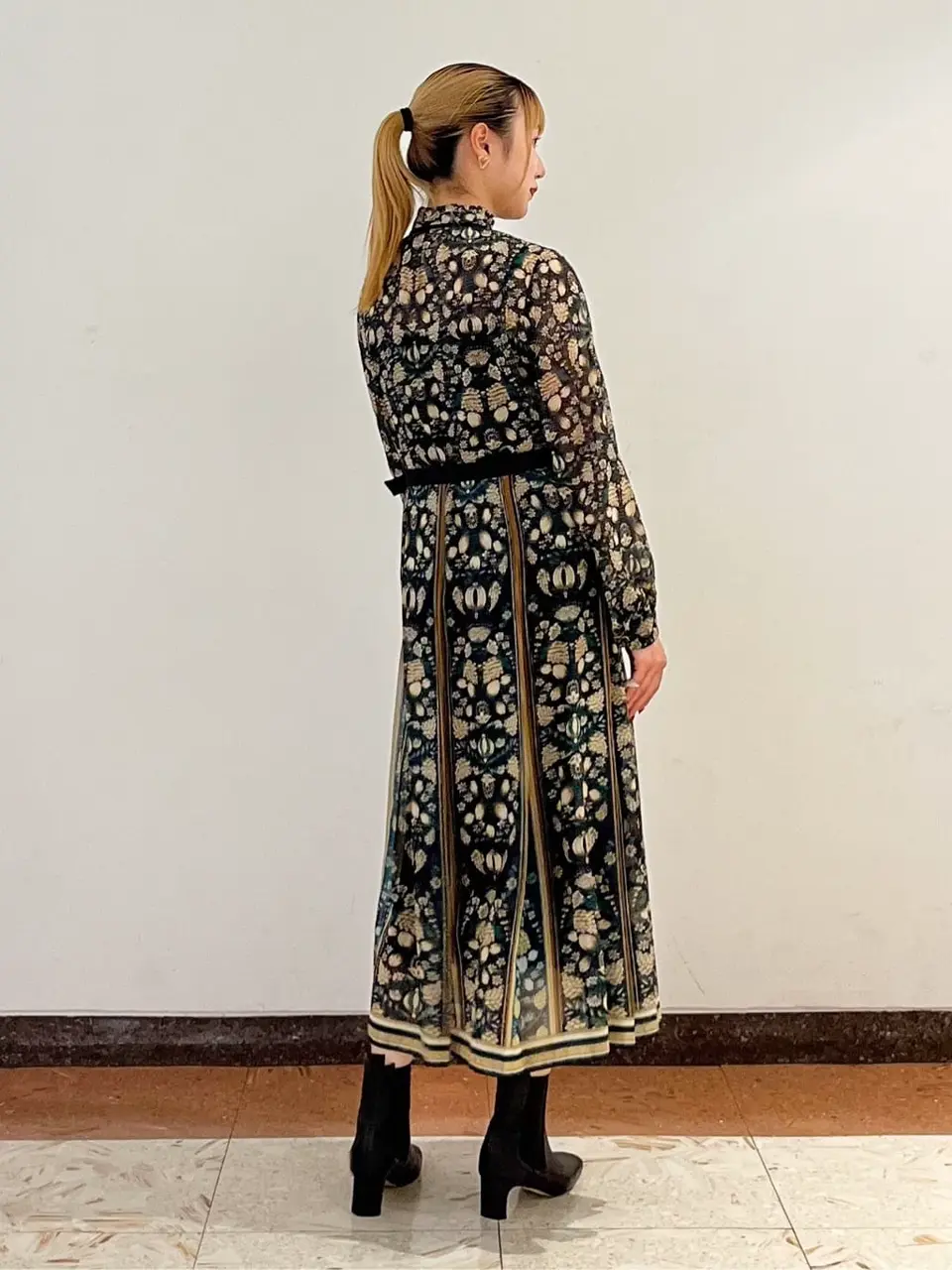 GRACE CONTINENTAL CHISAKO.S コーディネート画像