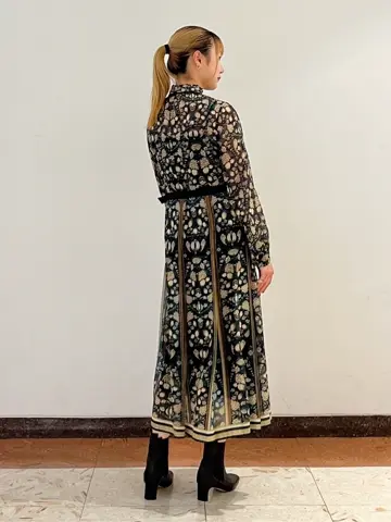 GRACE CONTINENTAL CHISAKO.S コーディネート画像