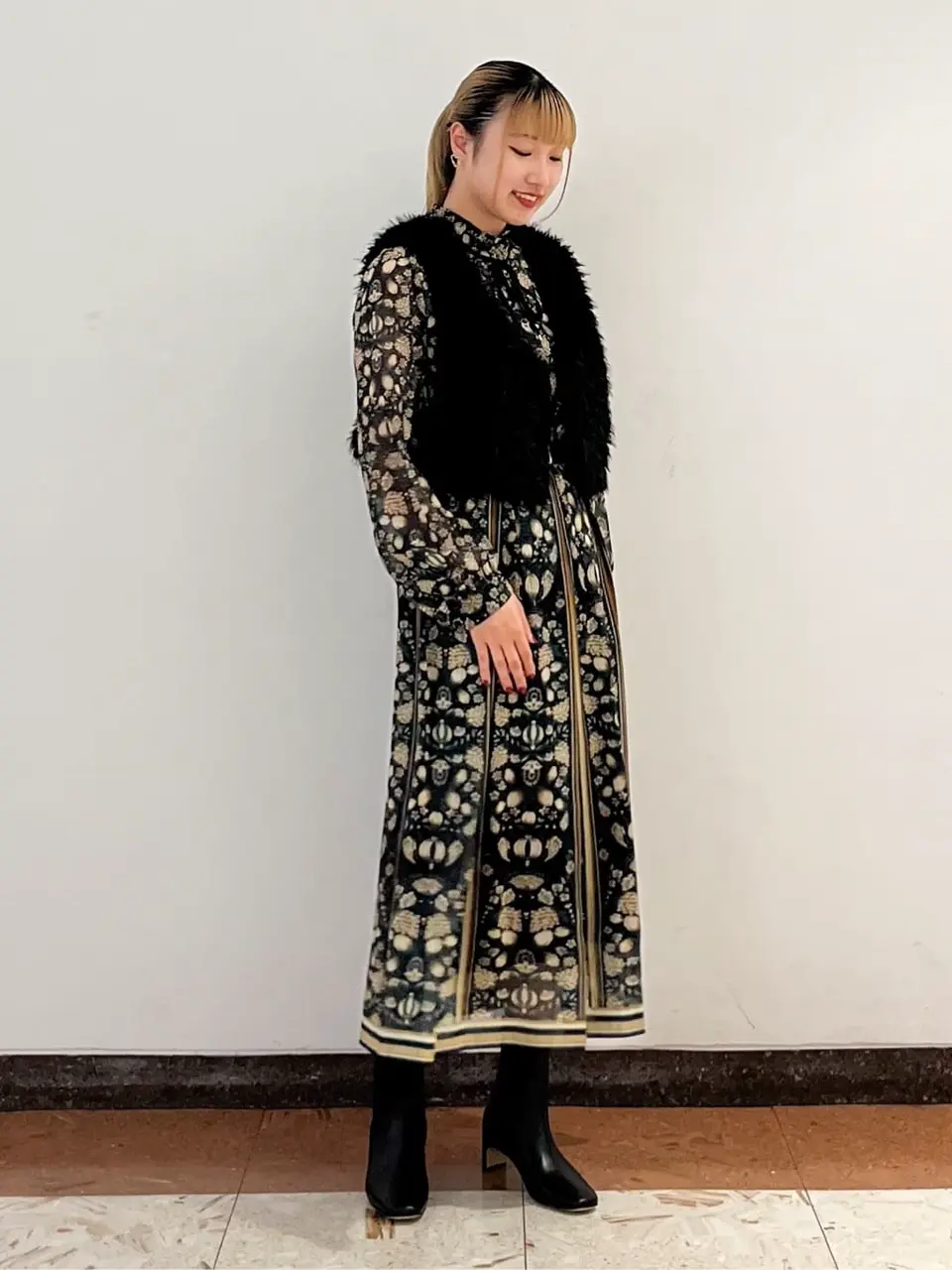 GRACE CONTINENTAL CHISAKO.S コーディネート画像