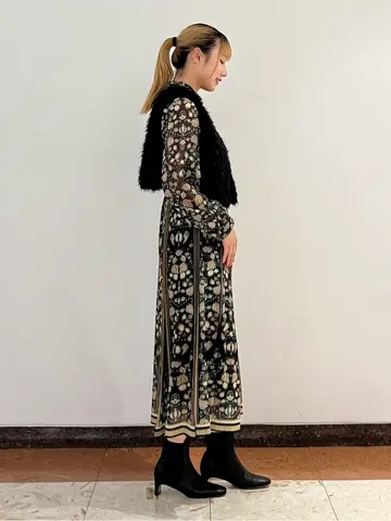 GRACE CONTINENTAL CHISAKO.S コーディネート画像