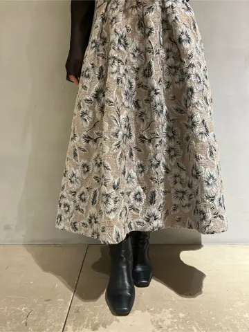 GRACE CONTINENTAL Machi コーディネート画像