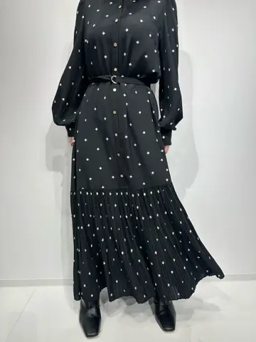 GRACE CONTINENTAL Saya コーディネート画像