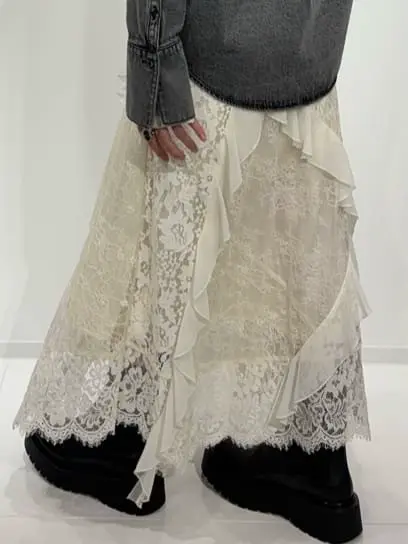 GRACE CONTINENTAL Hikaru Okada コーディネート画像