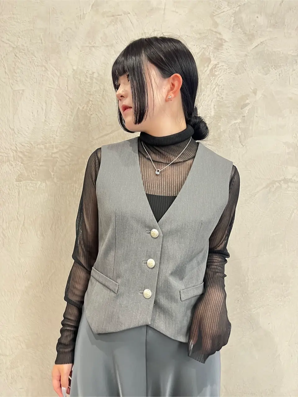 GRACE CONTINENTAL 森南海 コーディネート画像