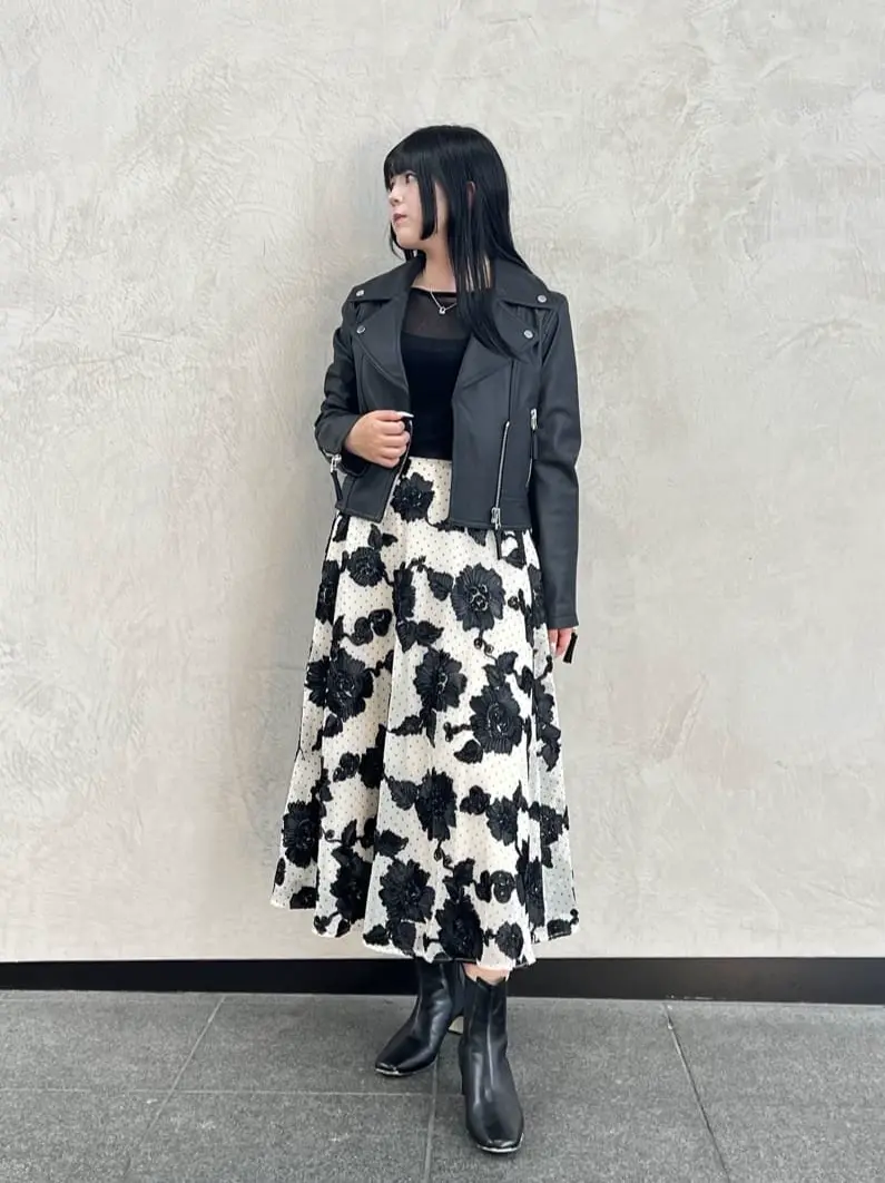 GRACE CONTINENTAL 森南海 コーディネート画像