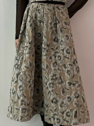 GRACE CONTINENTAL miyata コーディネート画像