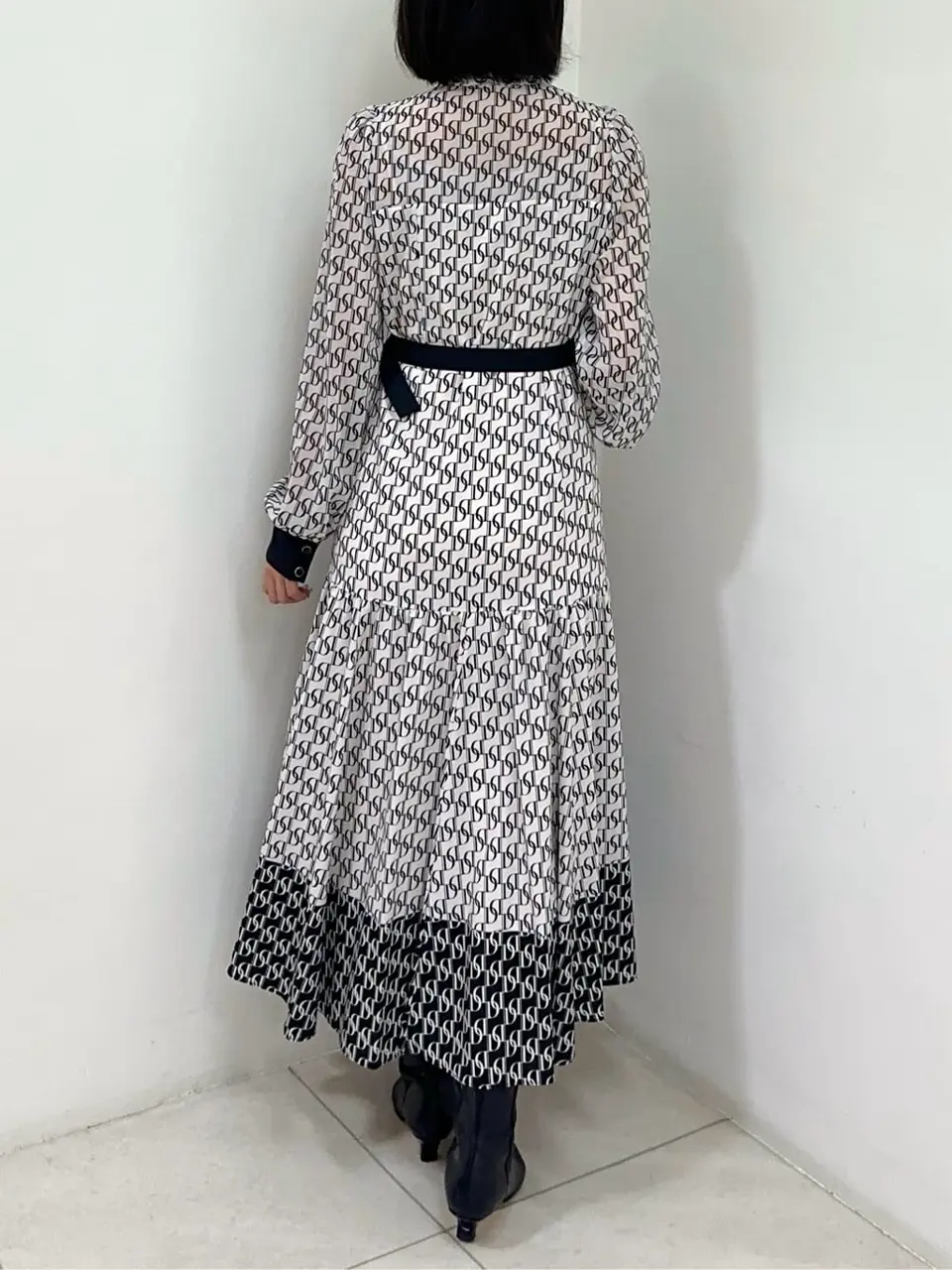 GRACE CONTINENTAL MORITA AI コーディネート画像