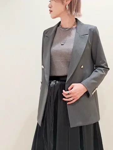 GRACE CONTINENTAL 今野　志保 コーディネート画像