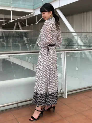 GRACE CONTINENTAL FUKUSHIMA YURIE コーディネート画像