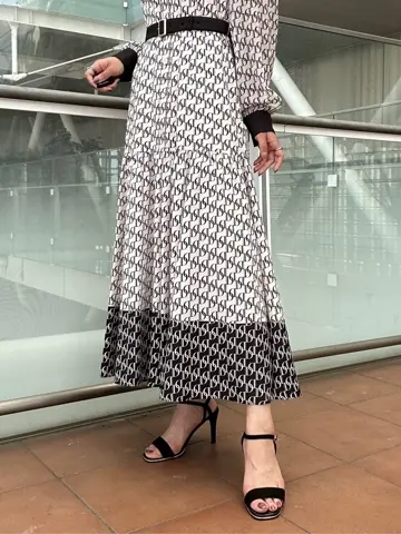 GRACE CONTINENTAL FUKUSHIMA YURIE コーディネート画像