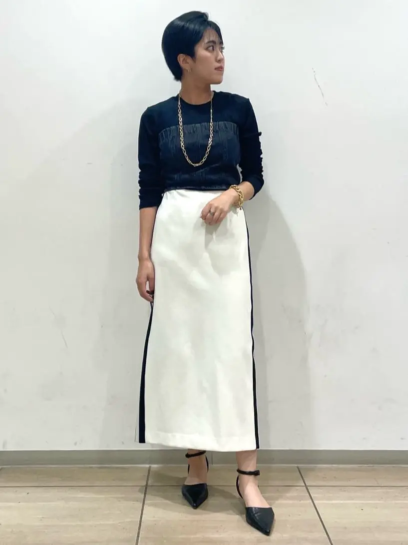 GRACE CONTINENTAL yoshi コーディネート画像