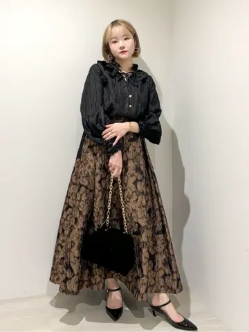 GRACE CONTINENTAL SAYUMI Nagashima コーディネート画像