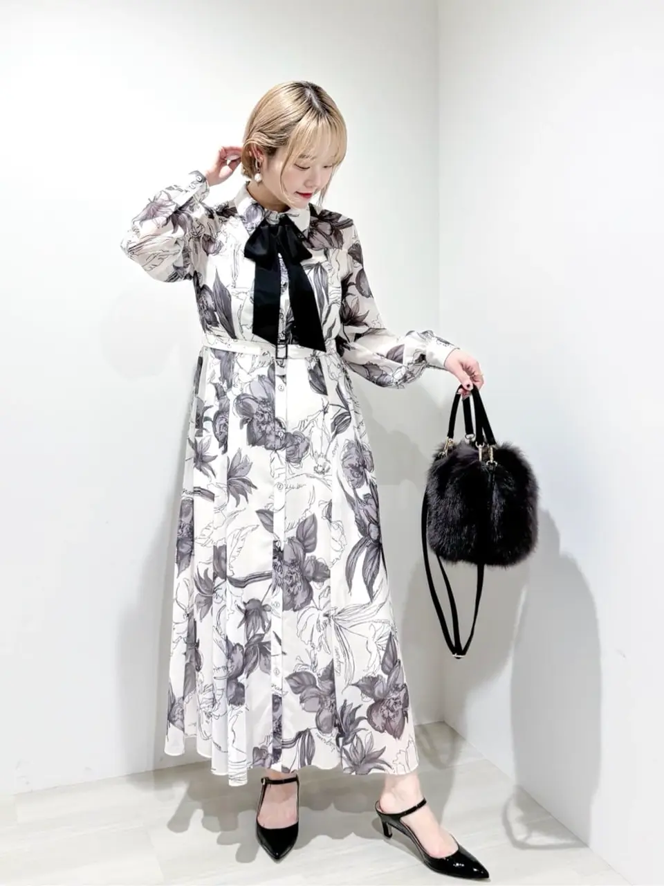 GRACE CONTINENTAL SAYUMI Nagashima コーディネート画像