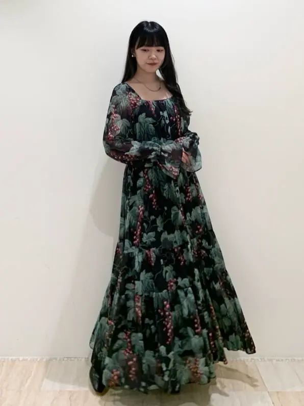 GRACE CONTINENTAL 平野 裕華 コーディネート画像