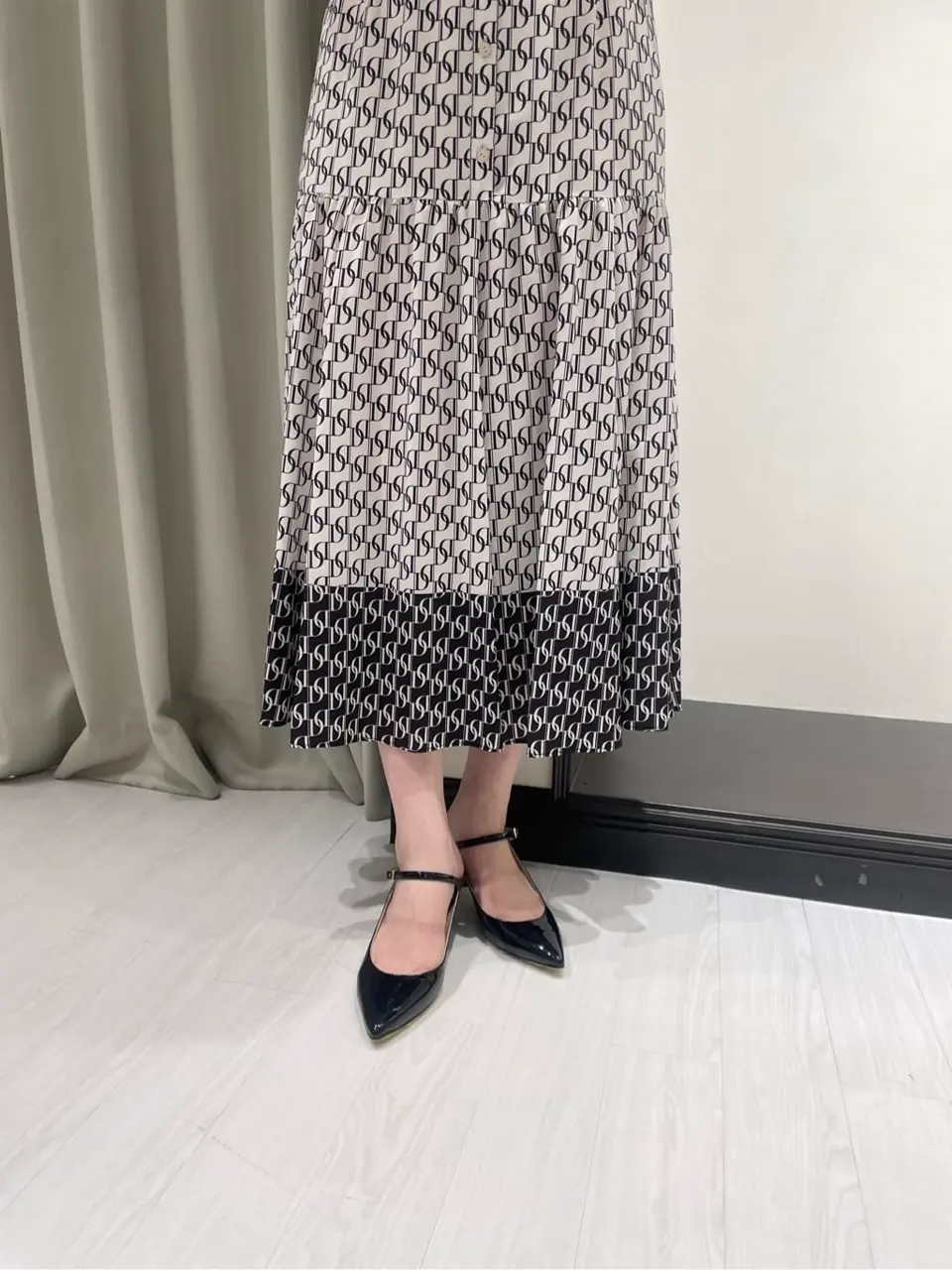 GRACE CONTINENTAL 小林　莉子 コーディネート画像