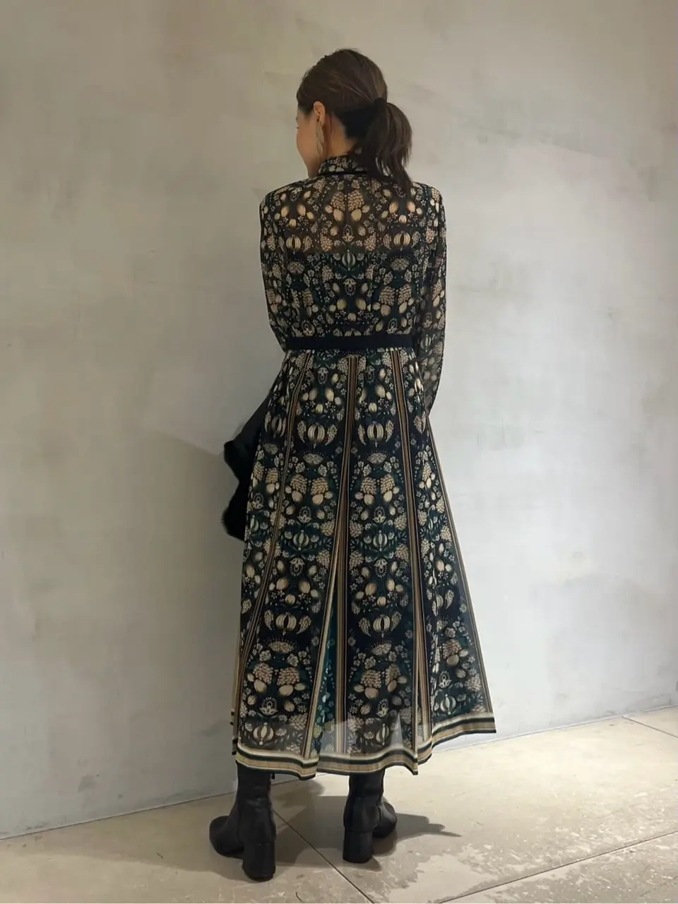 GRACE CONTINENTAL 穐山　香織 コーディネート画像