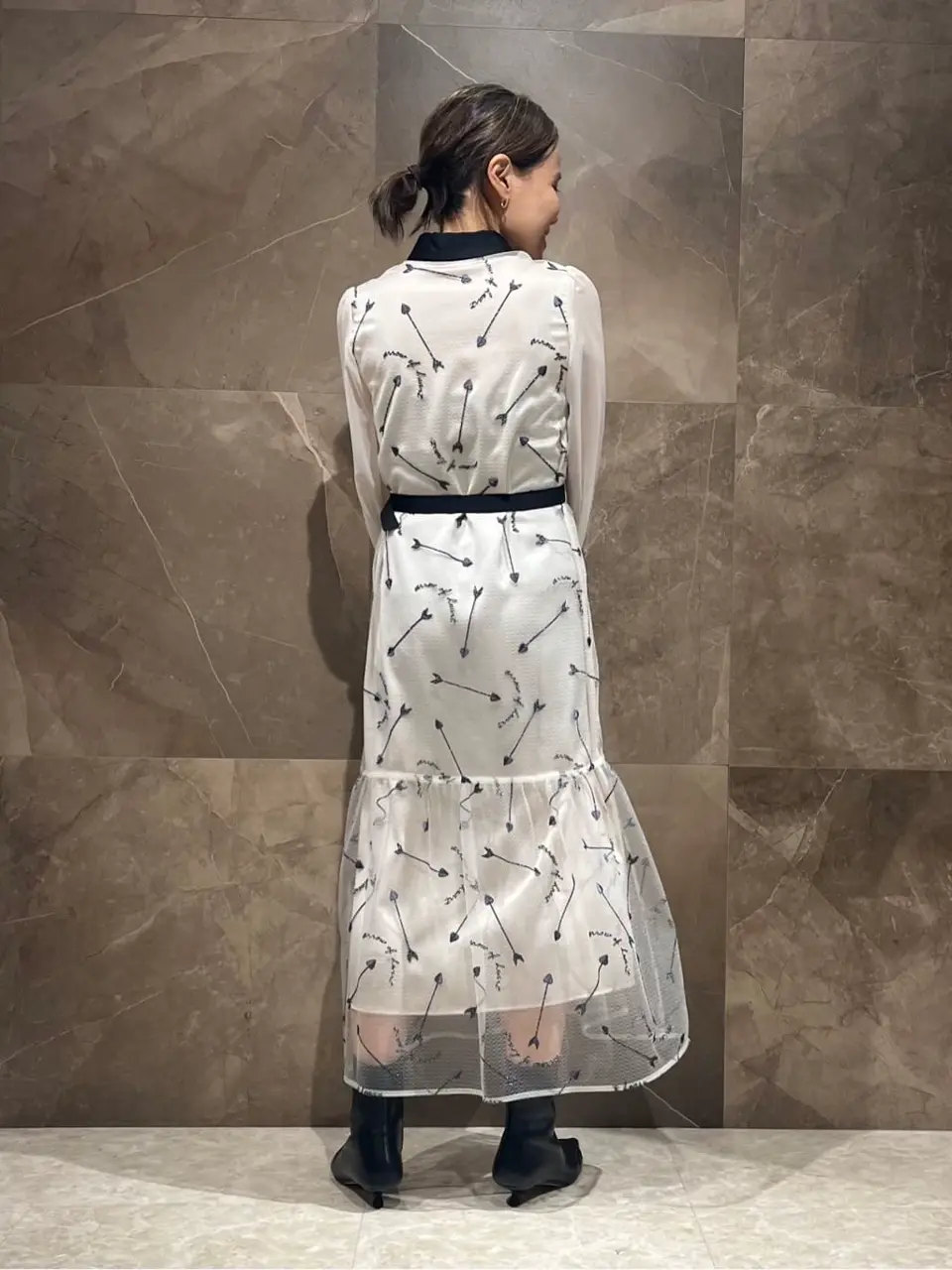 GRACE CONTINENTAL 穐山　香織 コーディネート画像