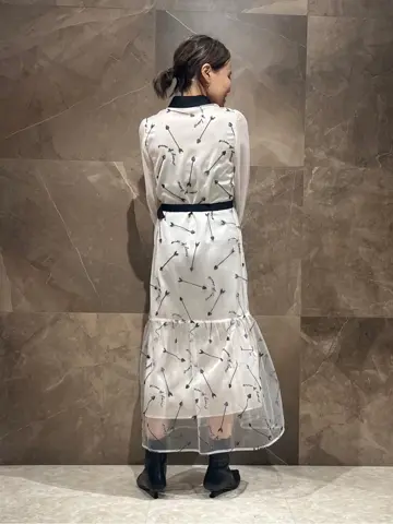 GRACE CONTINENTAL 穐山　香織 コーディネート画像