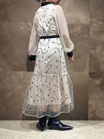 GRACE CONTINENTAL 穐山　香織 コーディネート画像