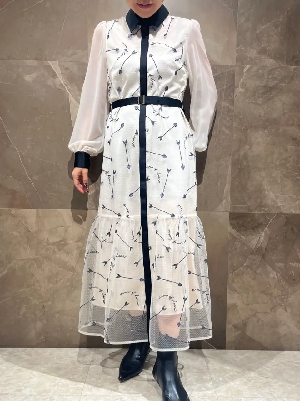 GRACE CONTINENTAL 穐山　香織 コーディネート画像