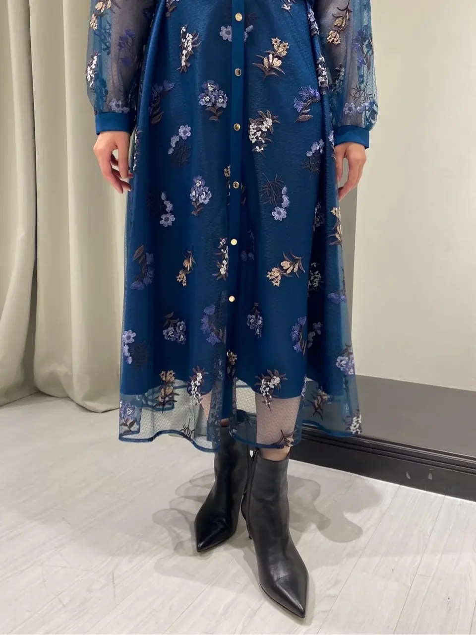 GRACE CONTINENTAL Abe コーディネート画像