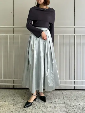 GRACE CONTINENTAL 伊藤　静華 コーディネート画像