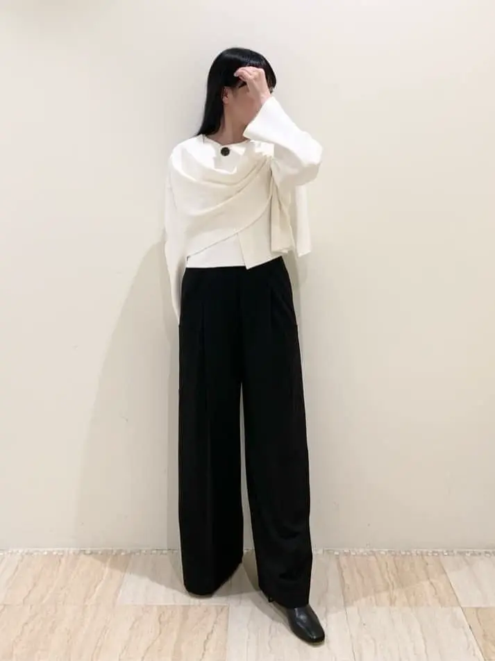 GRACE CONTINENTAL 平野 裕華 コーディネート画像