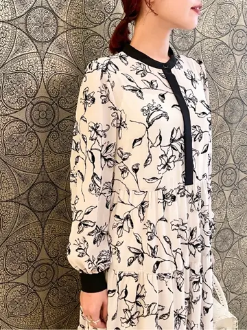 GRACE CONTINENTAL Yuuki NOZAWA コーディネート画像