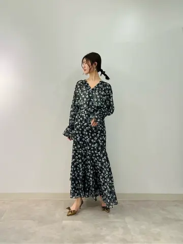 GRACE CONTINENTAL A.Kameyama コーディネート画像