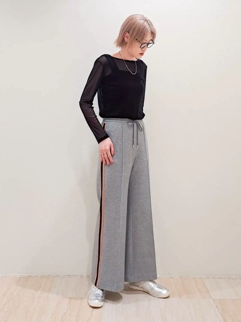 GRACE CONTINENTAL 今野　志保 コーディネート画像