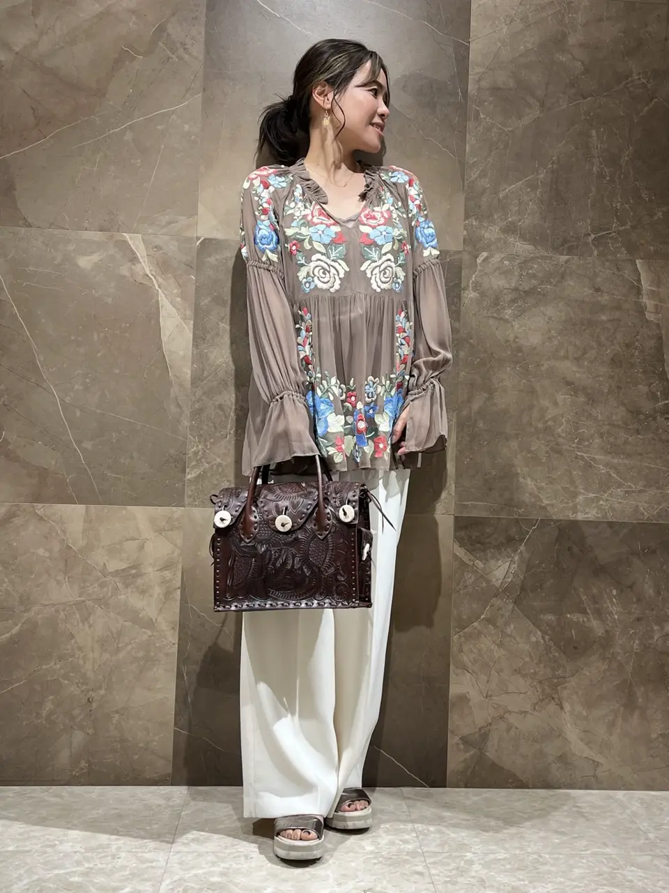 GRACE CONTINENTAL 穐山　香織 コーディネート画像