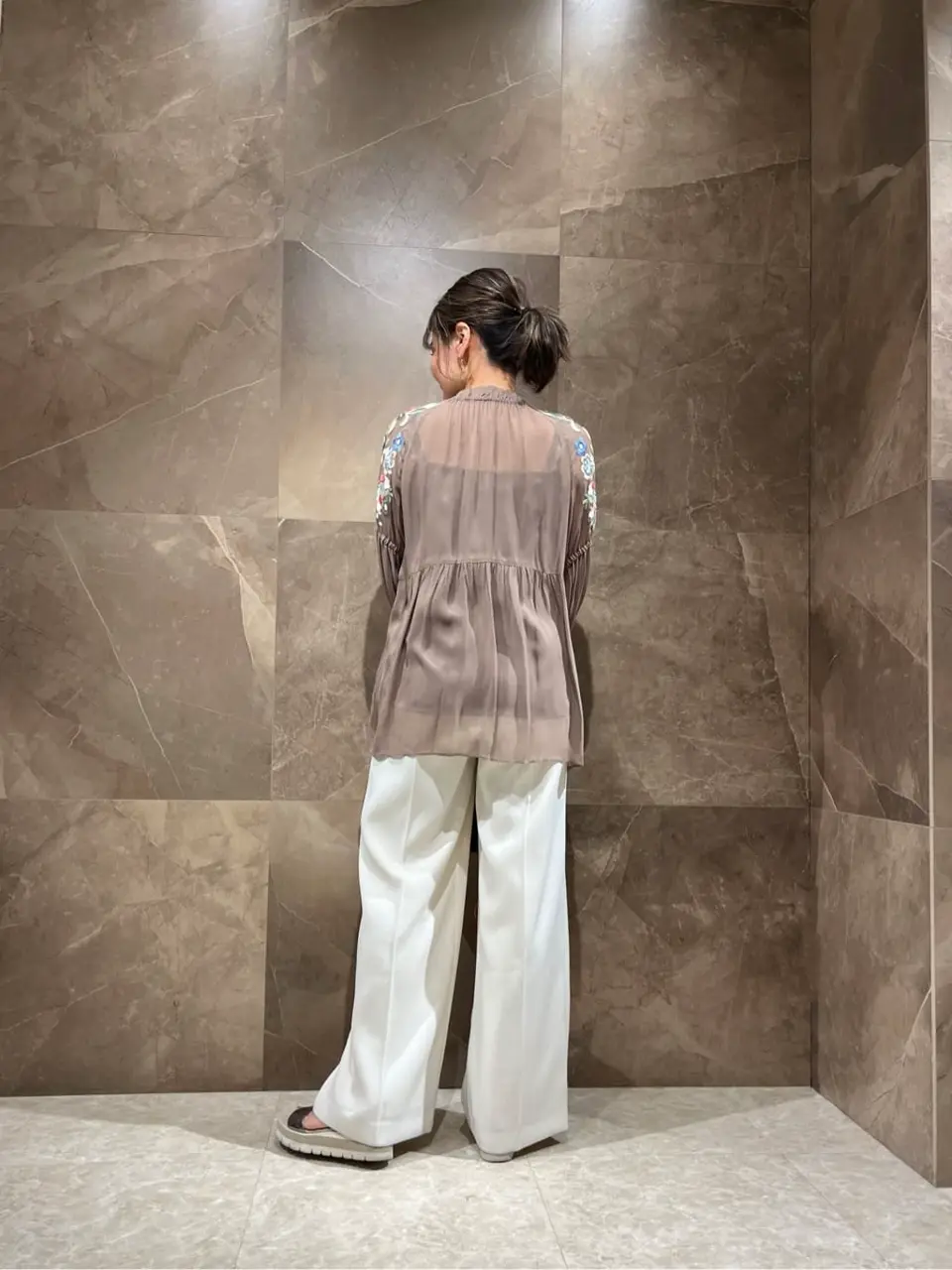 GRACE CONTINENTAL 穐山　香織 コーディネート画像