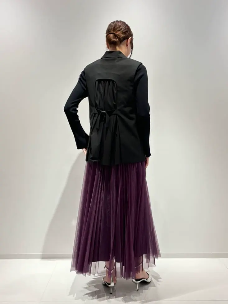 GRACE CONTINENTAL Hikaru Okada コーディネート画像