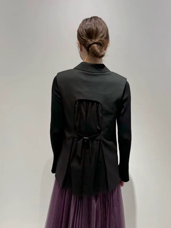 GRACE CONTINENTAL Hikaru Okada コーディネート画像