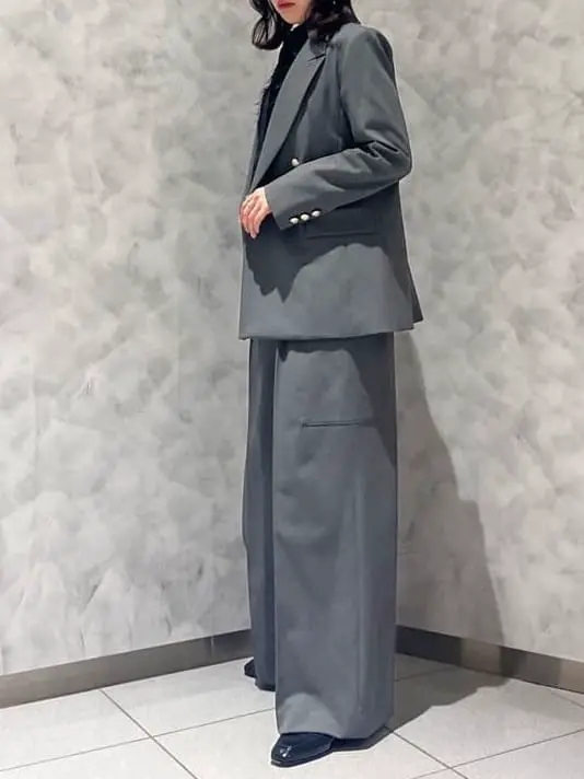 GRACE CONTINENTAL OZAWA コーディネート画像