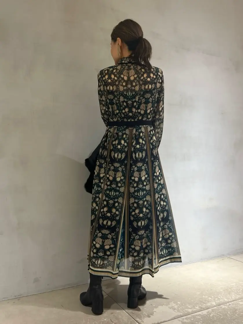 GRACE CONTINENTAL 穐山　香織 コーディネート画像