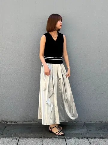 GRACE CONTINENTAL 伊藤　静華 コーディネート画像