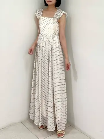 GRACE CONTINENTAL MORITA AI コーディネート画像