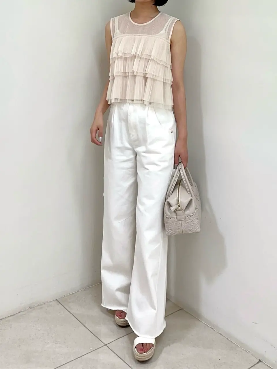 GRACE CONTINENTAL MORITA AI コーディネート画像