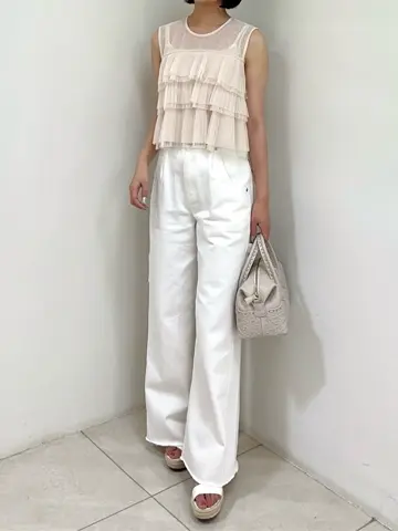 GRACE CONTINENTAL MORITA AI コーディネート画像