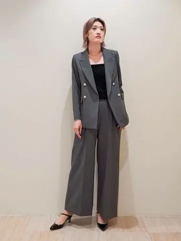 GRACE CONTINENTAL 今野　志保 コーディネート画像