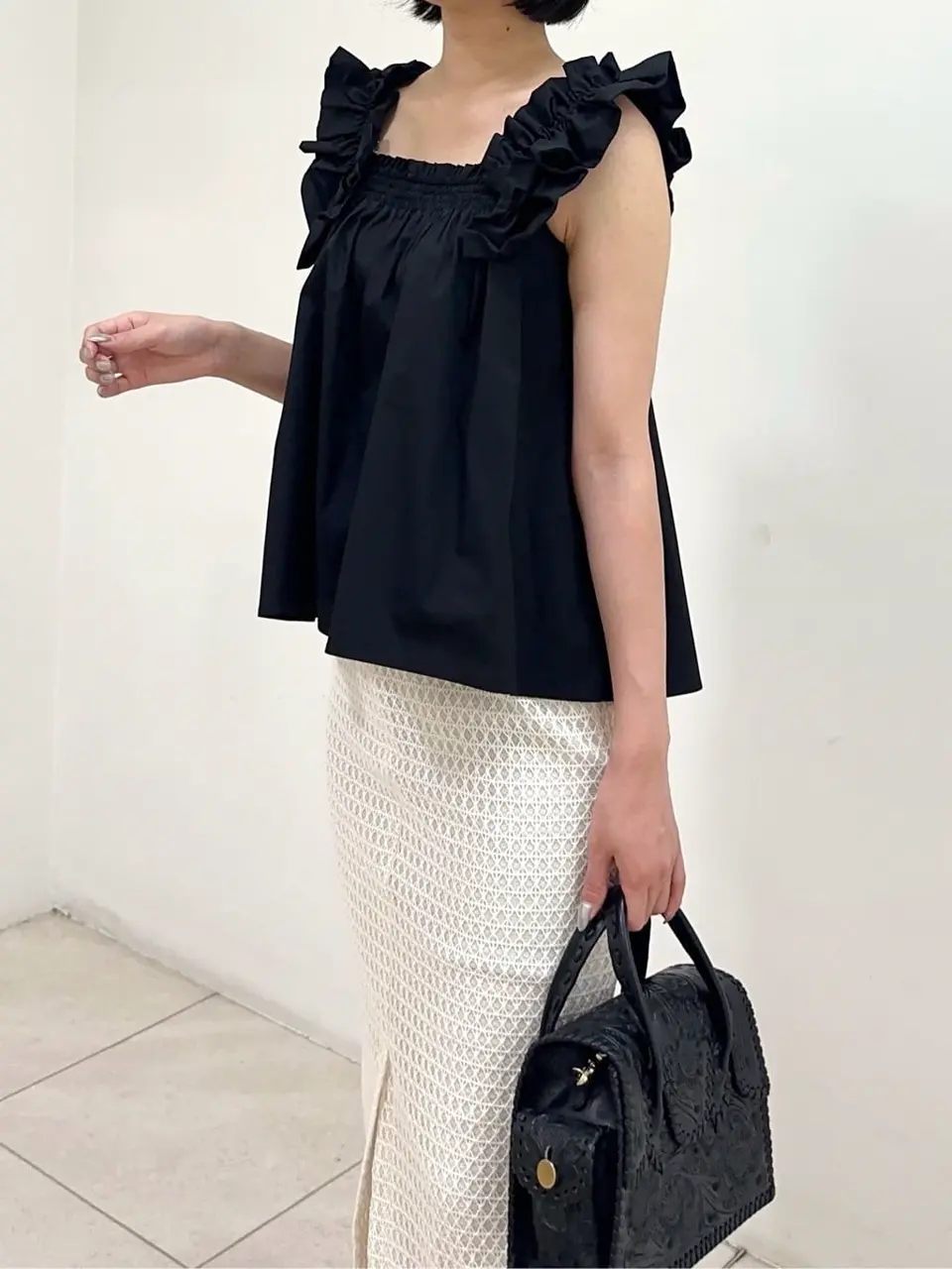 GRACE CONTINENTAL MORITA AI コーディネート画像