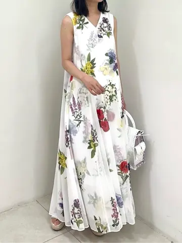 GRACE CONTINENTAL MORITA AI コーディネート画像