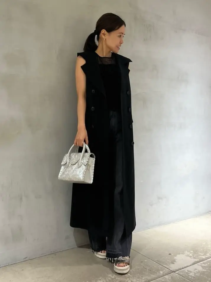 GRACE CONTINENTAL 穐山　香織 コーディネート画像