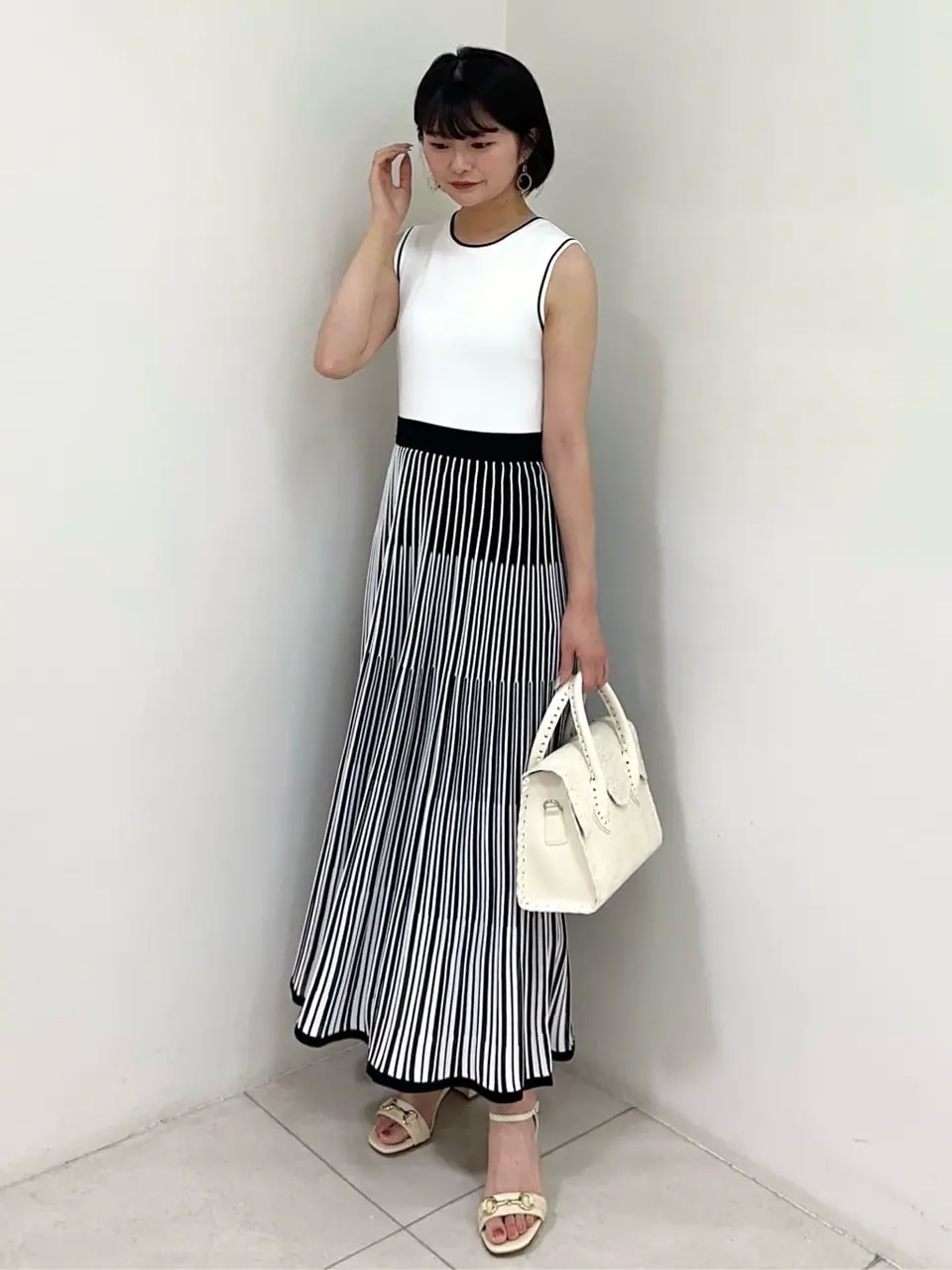 GRACE CONTINENTAL MORITA AI コーディネート画像