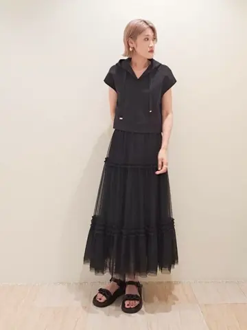 GRACE CONTINENTAL 今野　志保 コーディネート画像