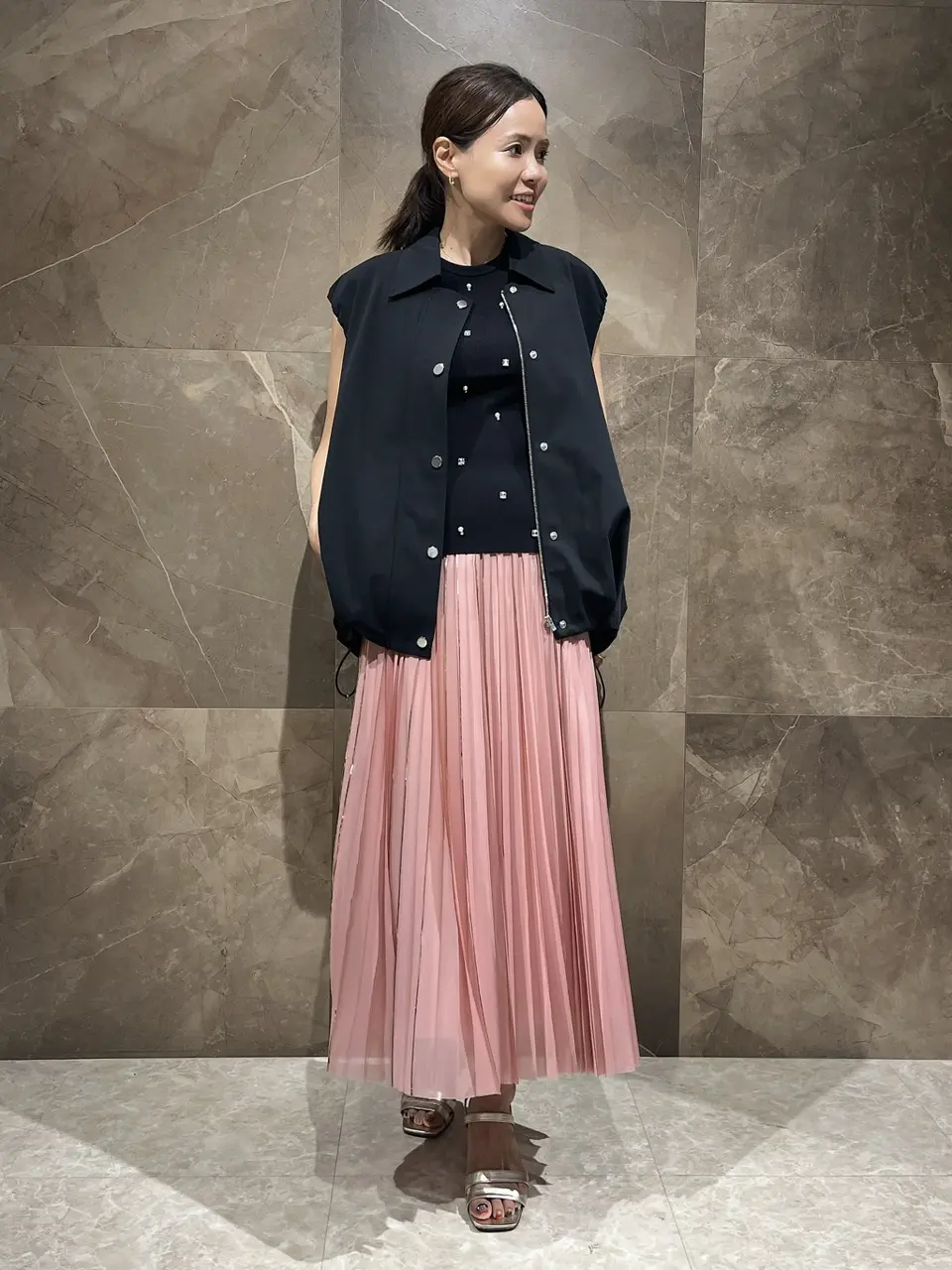 GRACE CONTINENTAL 穐山　香織 コーディネート画像