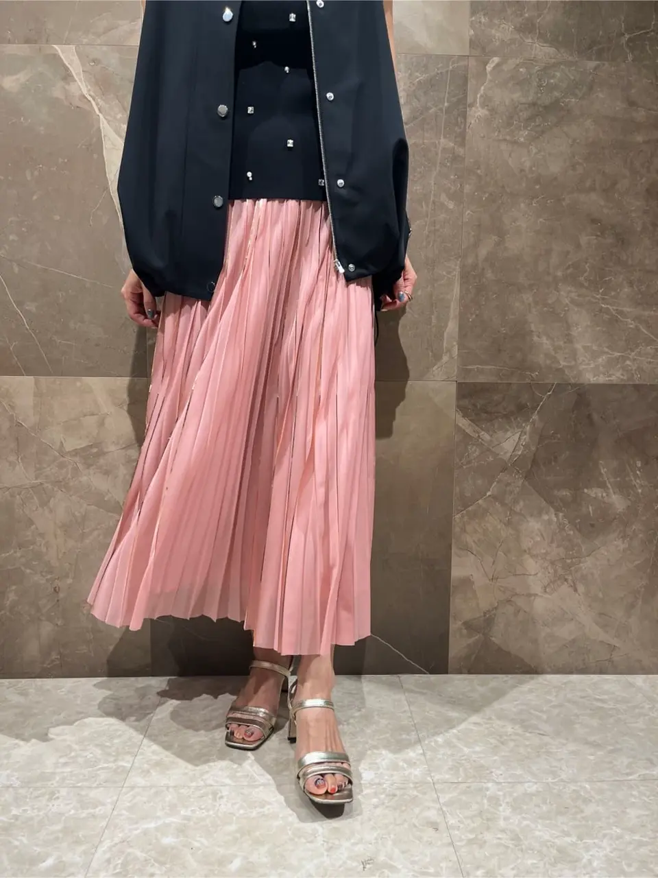 GRACE CONTINENTAL 穐山　香織 コーディネート画像