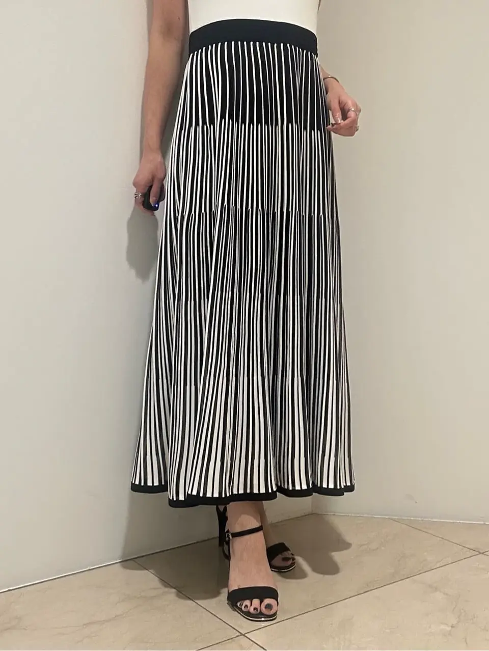 GRACE CONTINENTAL FUKUSHIMA YURIE コーディネート画像