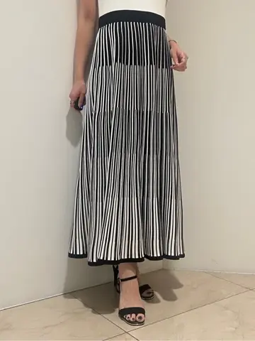 GRACE CONTINENTAL FUKUSHIMA YURIE コーディネート画像